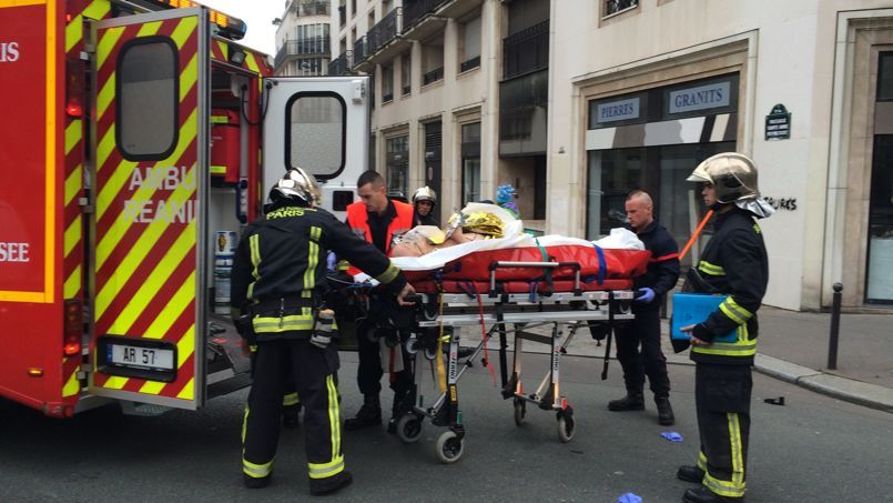 Attentato contro giornale satirico Charlie Hebdo: 12 morti