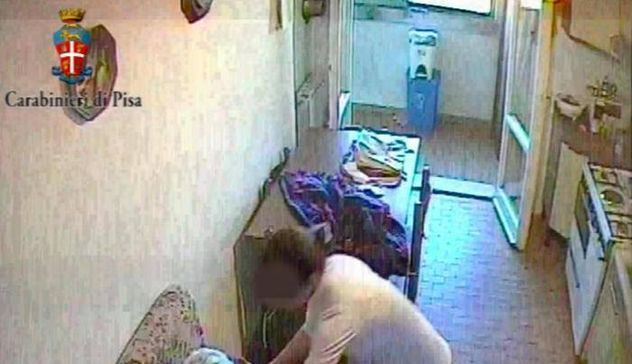 Pisa. Nonnina picchiata dalla badante marocchina: la ragazza incastrata da un video choc