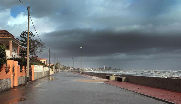 Maltempo in Sardegna. La Protezione Civile ha diramato avviso di condizioni meteorologiche avverse