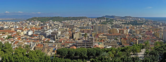 Cagliari. La città perde duemila residenti in un anno. Crescono gli stranieri e aumentano gli anziani