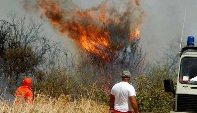 Incendi: gli assessori Falchi e Spano incontrano gli agricoltori delle zone devastate dal fuoco