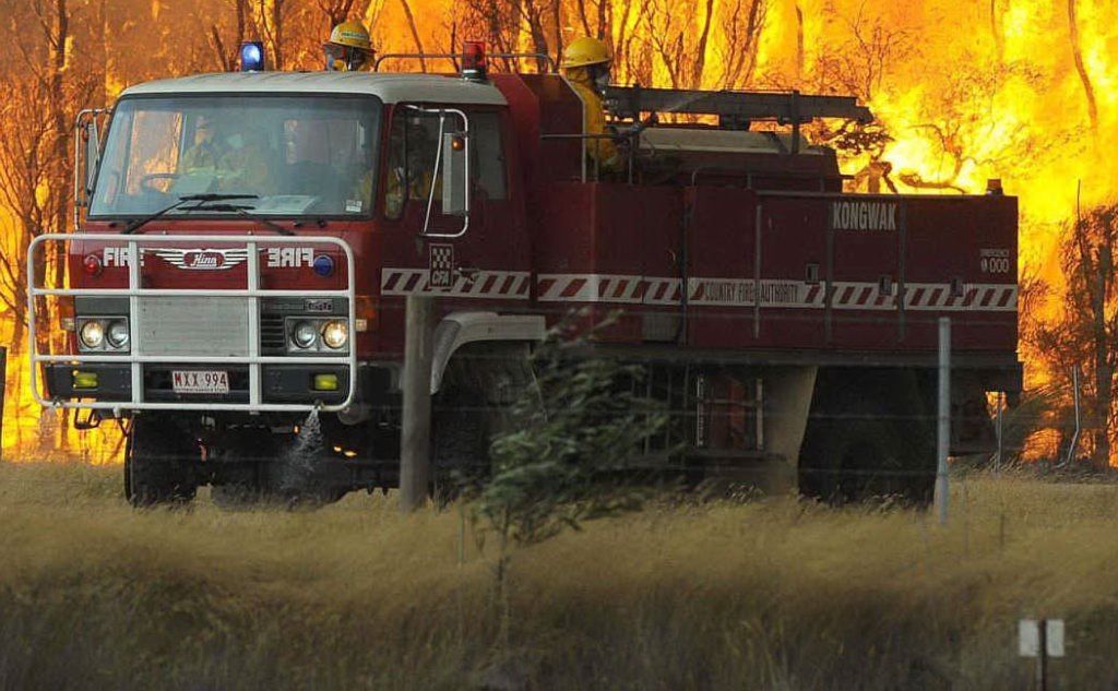 Elmas. Pesante il bilancio dell'incendio divampato ieri, danno per oltre 300mila euro