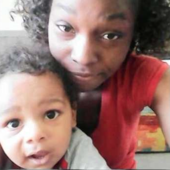 Follia in Usa. Mamma 22enne soffoca il figlio di 11 mesi e pubblica su Facebook la foto del cadavere