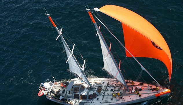 La nave oceanografica TARA patrocinata dal Programma per l'Ambiente delle Nazioni Unite sosta a Cala Gonone