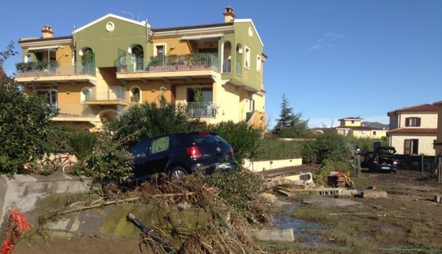 Alluvione in Sardegna. Olbia. Scatta il sequestro per una palazzina troppo vicina a un canale