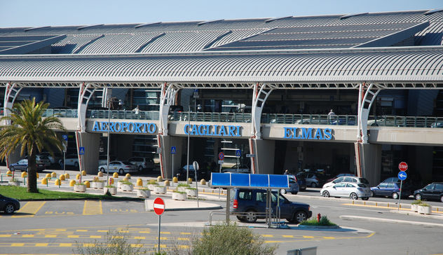 Aeroporto di Cagliari – Elmas, questa mattina voli cancellati e numerosi ritardi a causa della nebbia