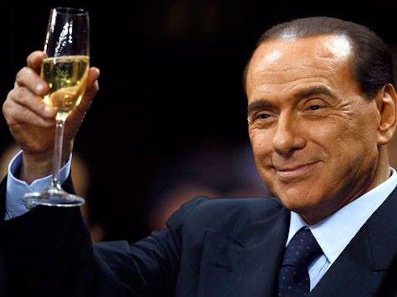 Il 14 febbraio Berlusconi ritorna in Sardegna, sarà ad Arborea