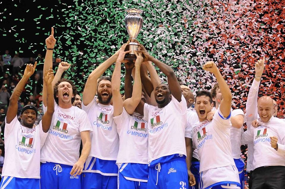 In DIRETTA da Sassari trasmettiamo la festa della Dinamo per lo storico trionfo in Coppa Italia