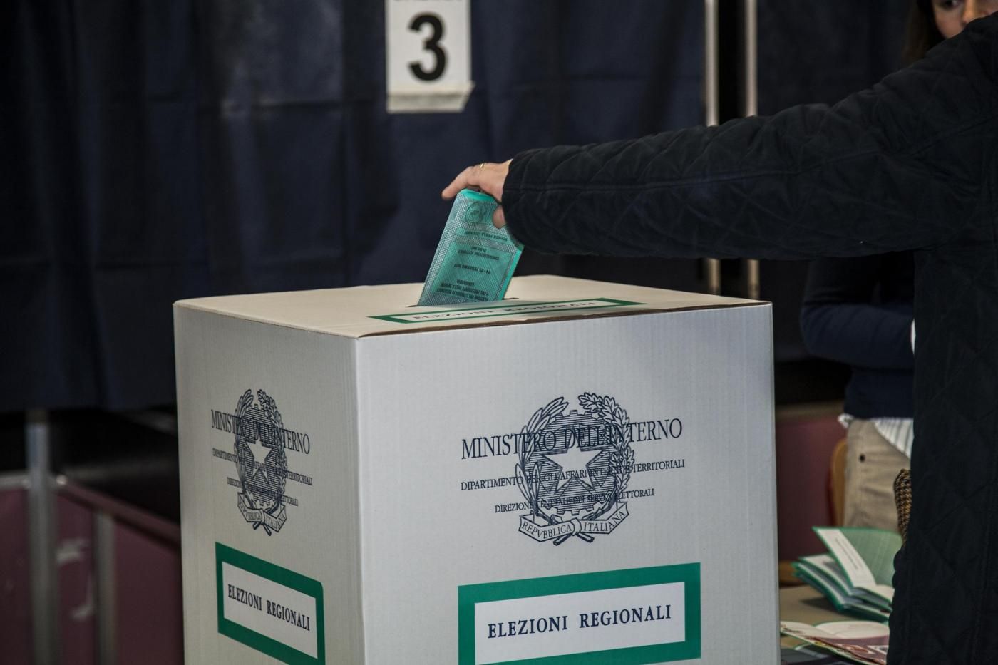Elezioni regionali. In Ogliastra restano fuori dalle liste Irs e La Base