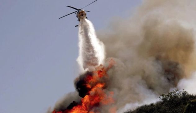 Incendi a Belvì, Macomer, Villaurbana e Burgos: spenti con mezzi aerei