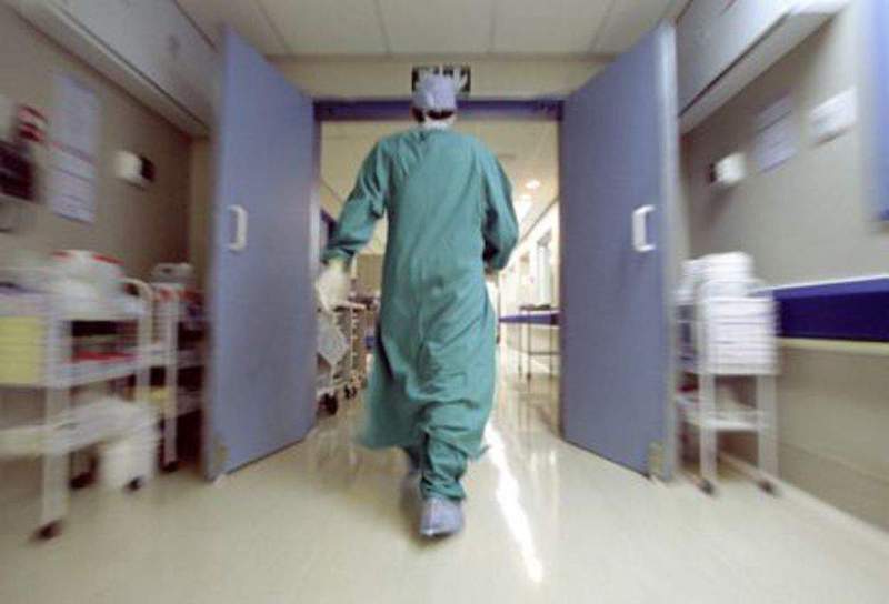 Muore dopo un intervento chirurgico, la Procura sequestra le cartelle cliniche