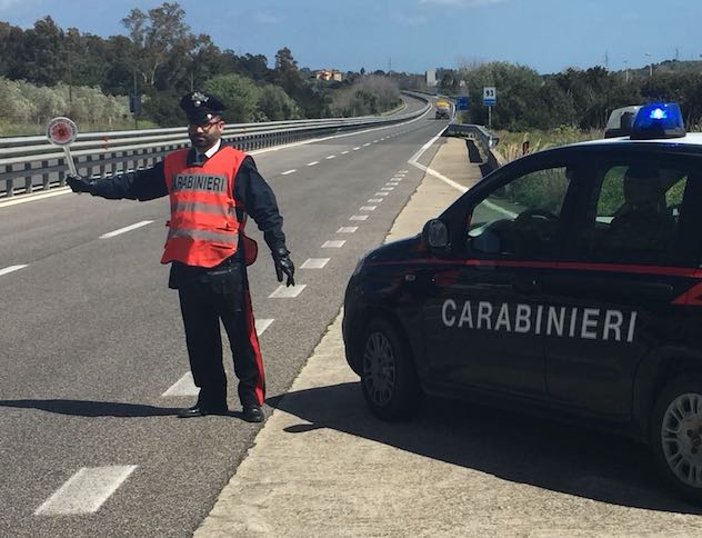 Si allontanano dalla casa famiglia: minorenni ritrovati dai Carabinieri