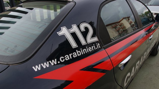 Furto in un circolo privato: indagini in corso dei Carabinieri