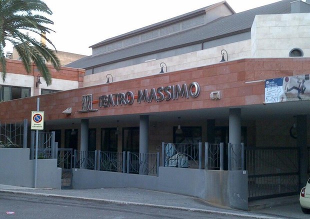 Teatro: Overload al Massimo di Cagliari