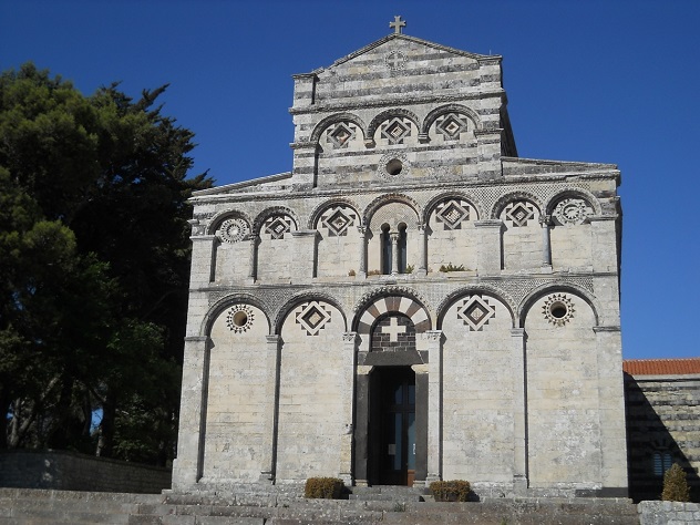 “Architteture Divine” a San Pietro di Sorres