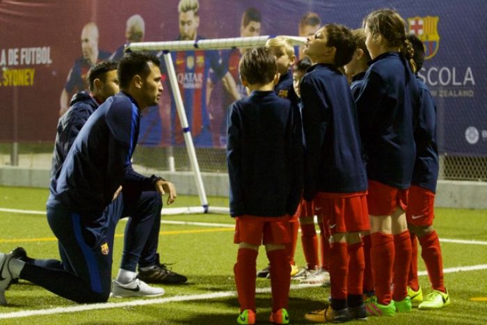 Calcio: il Barcellona in Sardegna alla ricerca di talenti