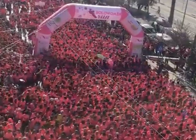 Cagliari invasa da oltre 13 mila donne: edizione da record per la 