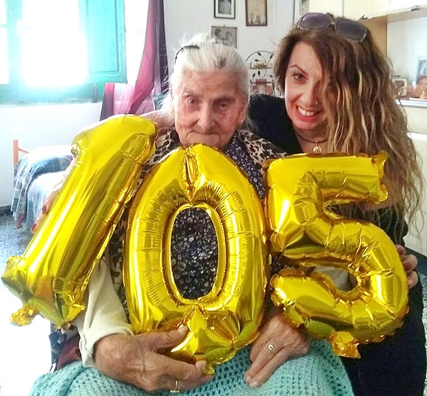 Tzia Chiarina Lai, 105 anni. Un’altra nonnina centenaria simbolo di longevità della Sardegna