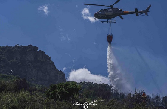 11 elicotteri per potenziare il servizio antincendio