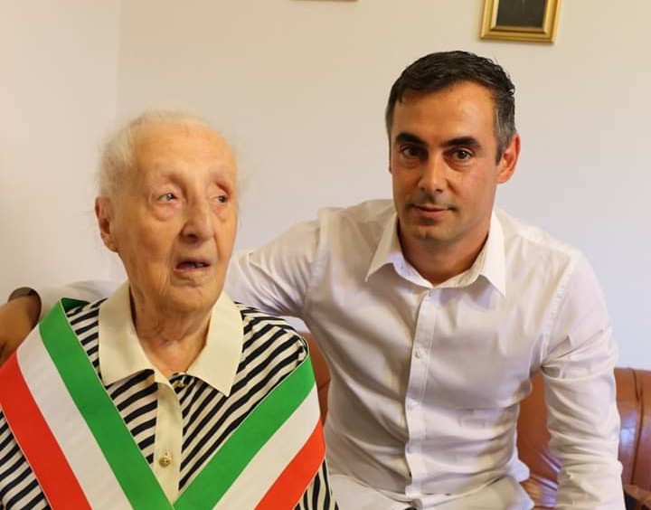 Mandas in festa per i cento anni di zia Giacomina Cadoni