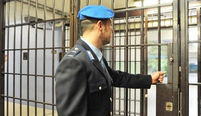 Carceri, a Nuoro e Oristano ritrovati alcuni cellulari nelle celle. L’allarme della Uil-Pa Polizia Penitenziaria