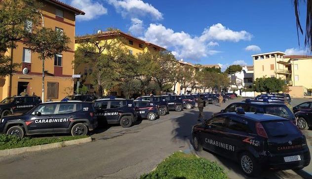 Tortolì. Blitz antidroga: decine i carabinieri impegnati