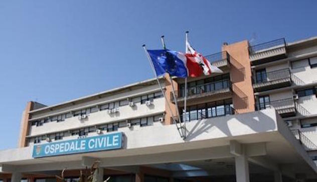 La denuncia del Centrosinistra algherese: “I respiratori arrivati per Alghero dalla protezione civile nazionale vanno altrove”