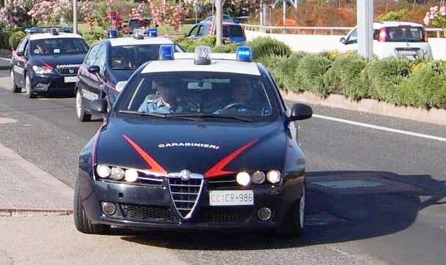 Carabinieri, arresti domiciliari per un 30enne accusato di stalking