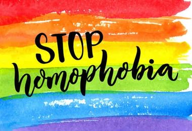 Giornata mondiale contro l'omotransfobia: il Covid fa esplodere la violenza. Il 40% delle vittime sono adolescenti