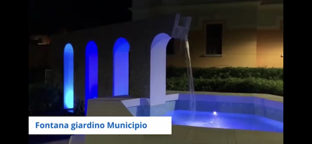 A Bari Sardo i monumenti cambiano colore per festeggiare la Bandiera blu