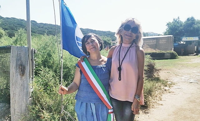 Prestigioso riconoscimento al Comune, bandiere blu a Porto Ferro e Porto Palmas