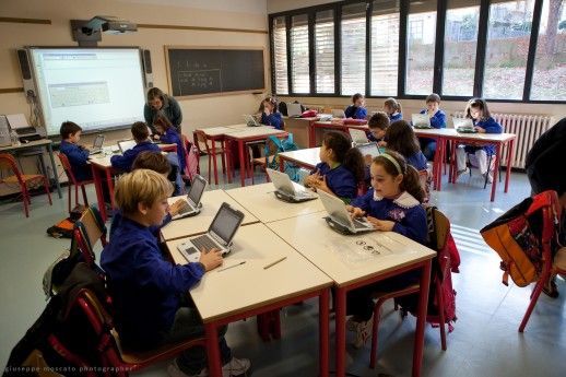 Rivoluzione nel mondo della scuola: per gli studenti arrivano i tablet