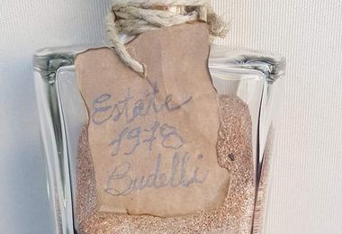 Portò con sé sabbia da Budelli 42 anni fa: oggi il tesoretto è stato rispedito in Sardegna