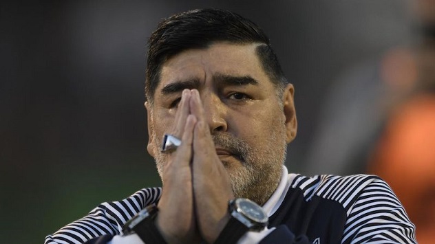 Maradona sarà operato d'urgenza al cervello: ematoma subdurale