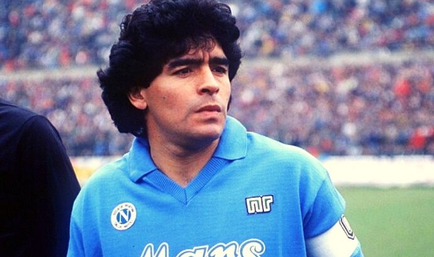 Si è spento a 60 anni Diego Armando Maradona