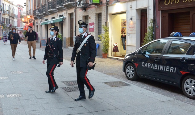 Cagliari. Ignora il divieto di avvicinamento: 24enne arrestato per atti persecutori