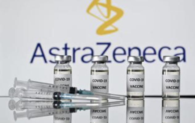 Vaccino covid AstraZeneca sospeso in Italia
