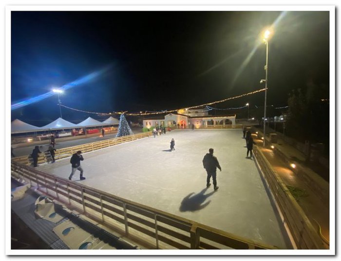 A Budoni la pista di pattinaggio ghiaccio più grande dell'Isola