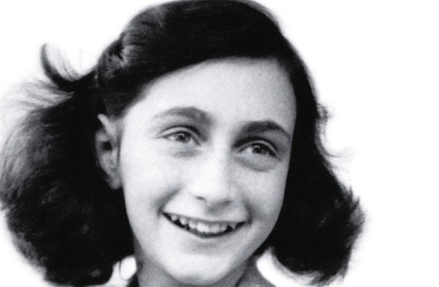 Ecco chi tradì Anna Frank, scoperto chi rivelò il nascondiglio ai nazisti