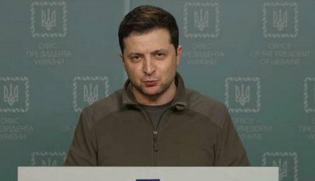 Zelensky accusa l’Occidente: “Vi manca il coraggio per aiutare l'Ucraina