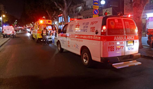 Attacco terroristico a Tel Aviv: almeno due morti, ucciso l'assalitore