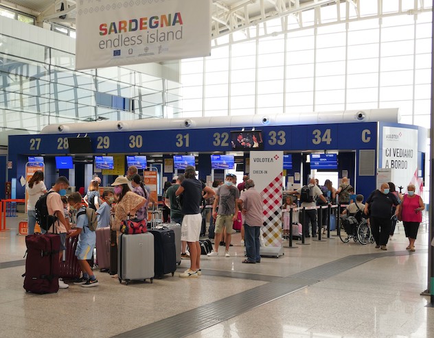 Maggio da record all’aeroporto di Cagliari: +280% di passeggeri