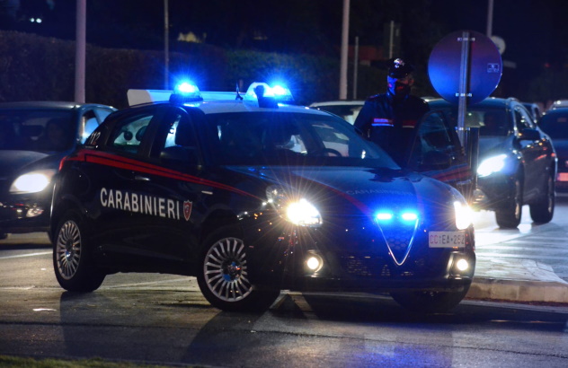 Cagliari. Minacce di morte e frasi razziste a due barman: arrestato 23enne