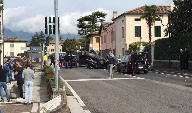 Treviso. In fuga dopo aver rubato tre auto travolge e uccide ciclista