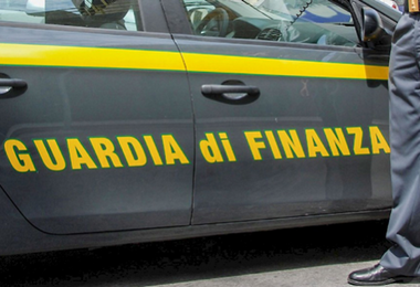 La Guardia di Finanza scopre 20 lavoratori “in nero” e 23 irregolari nella provincia di Mantova 