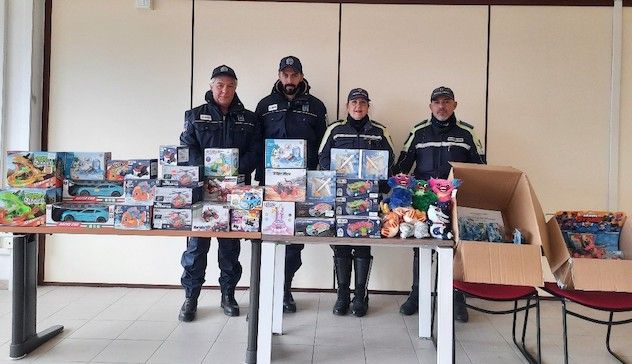Porto Torres. Sequestrati oltre 100 giocattoli non conformi agli standard di sicurezza UE