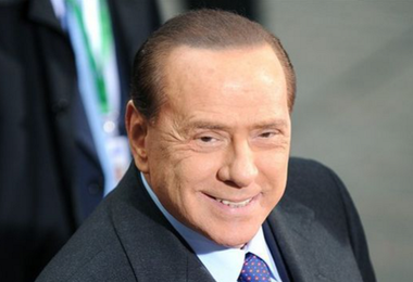 Berlusconi: “Ci stiamo impegnando per migliorare la vita degli italiani”