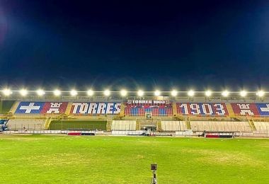 Calcio: 8 Daspo per disordini in due gare tra Olbia e Torres 