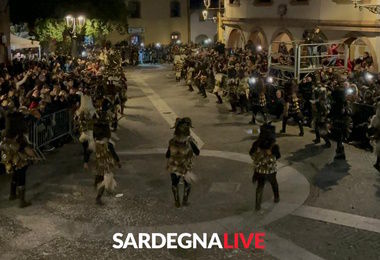 Il Carnevale di Samugheo incanta la Sardegna: in 25mila alla 26esima edizione di “A Maimone”