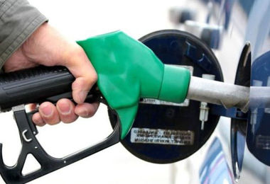 Stop alla vendita di auto a benzina e diesel dal 2035, via libera dell’Europarlamento